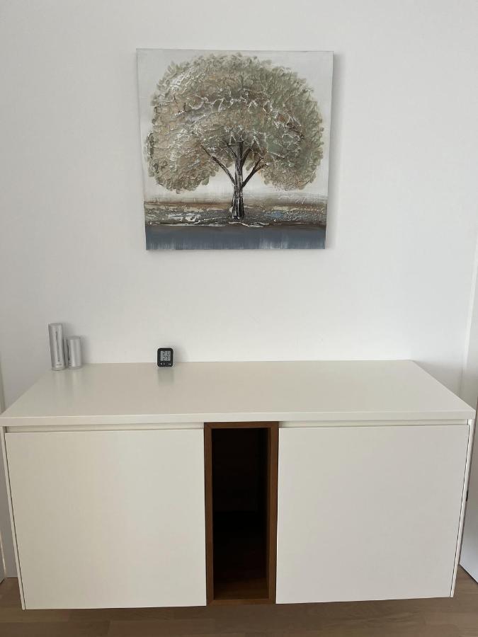 Luxusappartement Mit Garage Im Zentrum Wiener Neustadt Exteriör bild